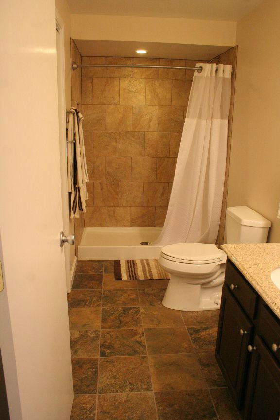 238 Post Road Roanoke, VA 24019 - Photo 14 of 19 Lower Level Bath