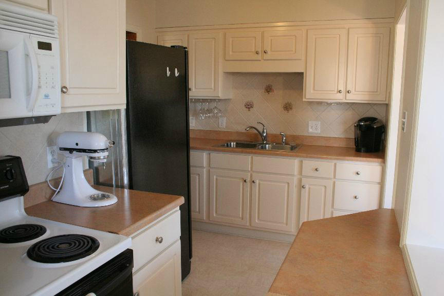 238 Post Road Roanoke, VA 24019 - Photo 3 of 19 Kitchen