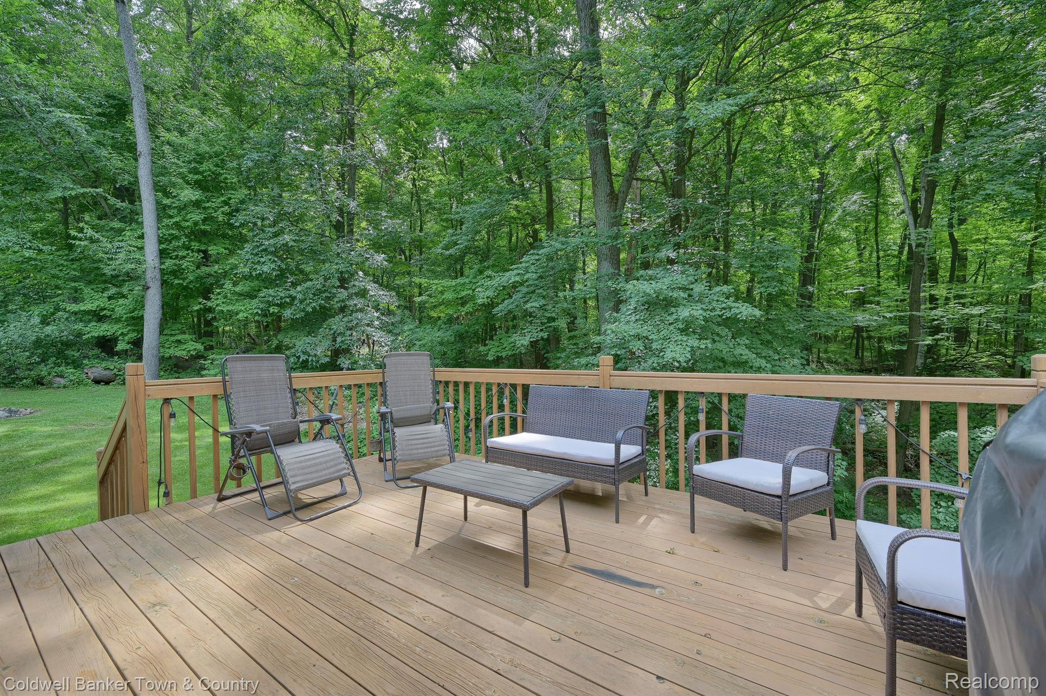 1675 Clark Lake Road Brighton, MI 48114 - Photo 28 of 34 Gallery Image 28