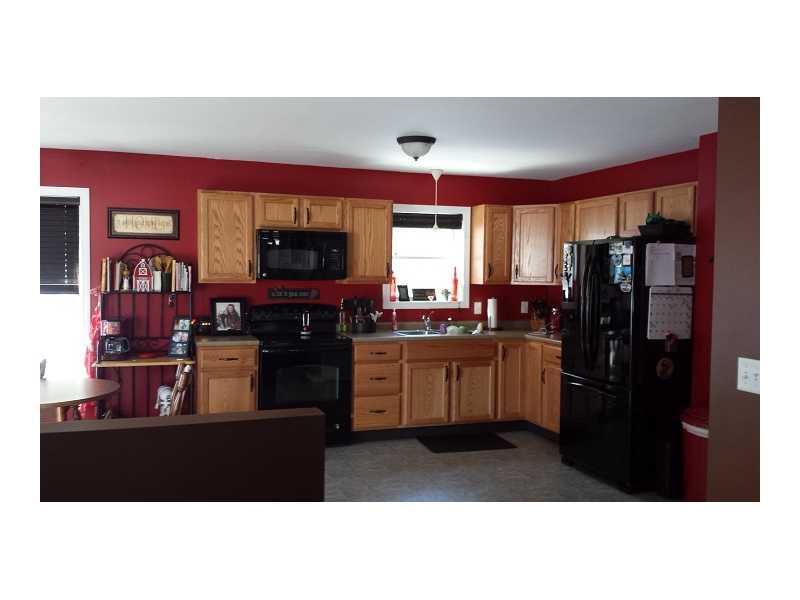 95 Mountain View Road Leeds, ME 04263 - Photo 3 of 14 Kitchen.