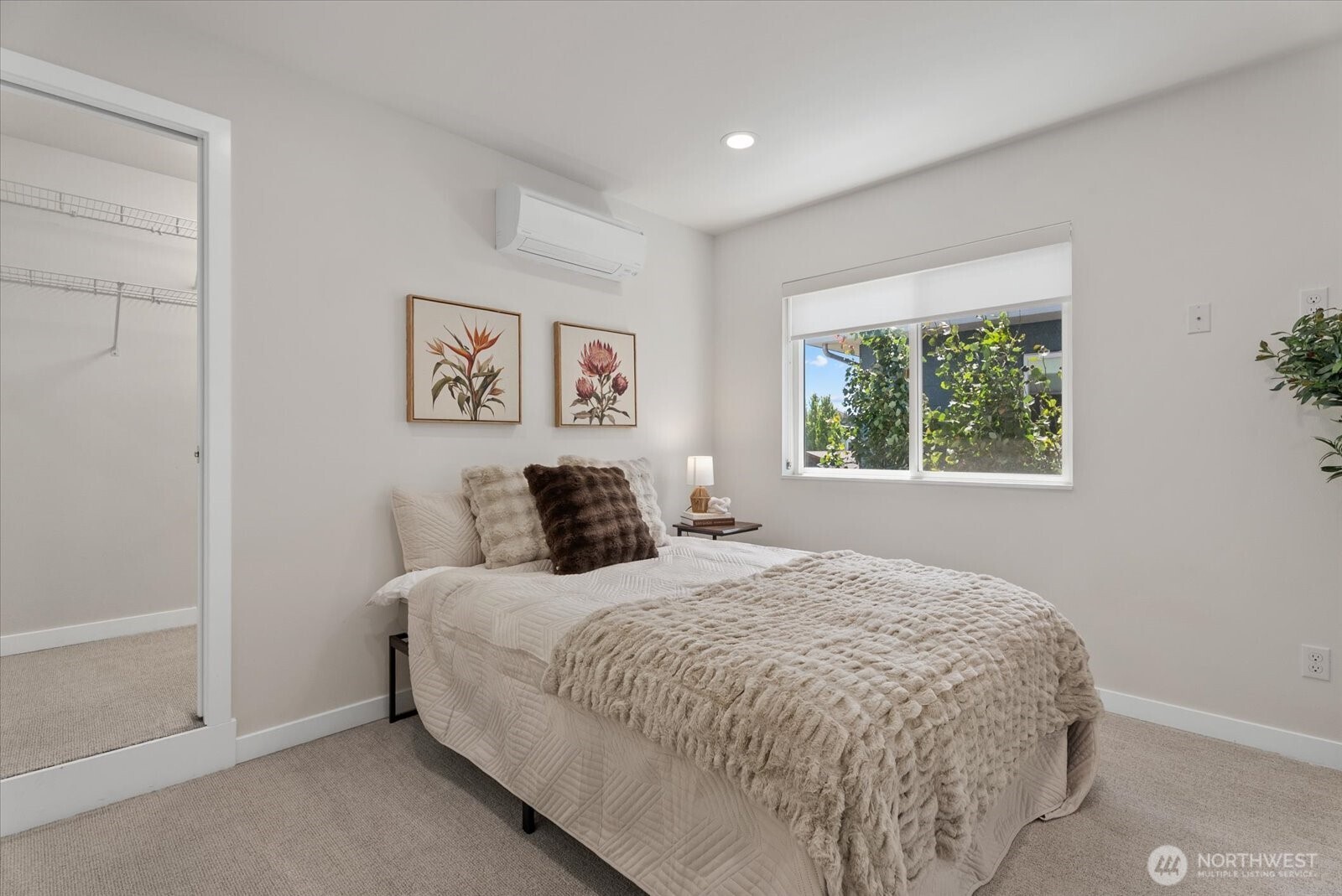 513 South Sullivan Street Seattle, WA 98108 - Photo 14 of 24
