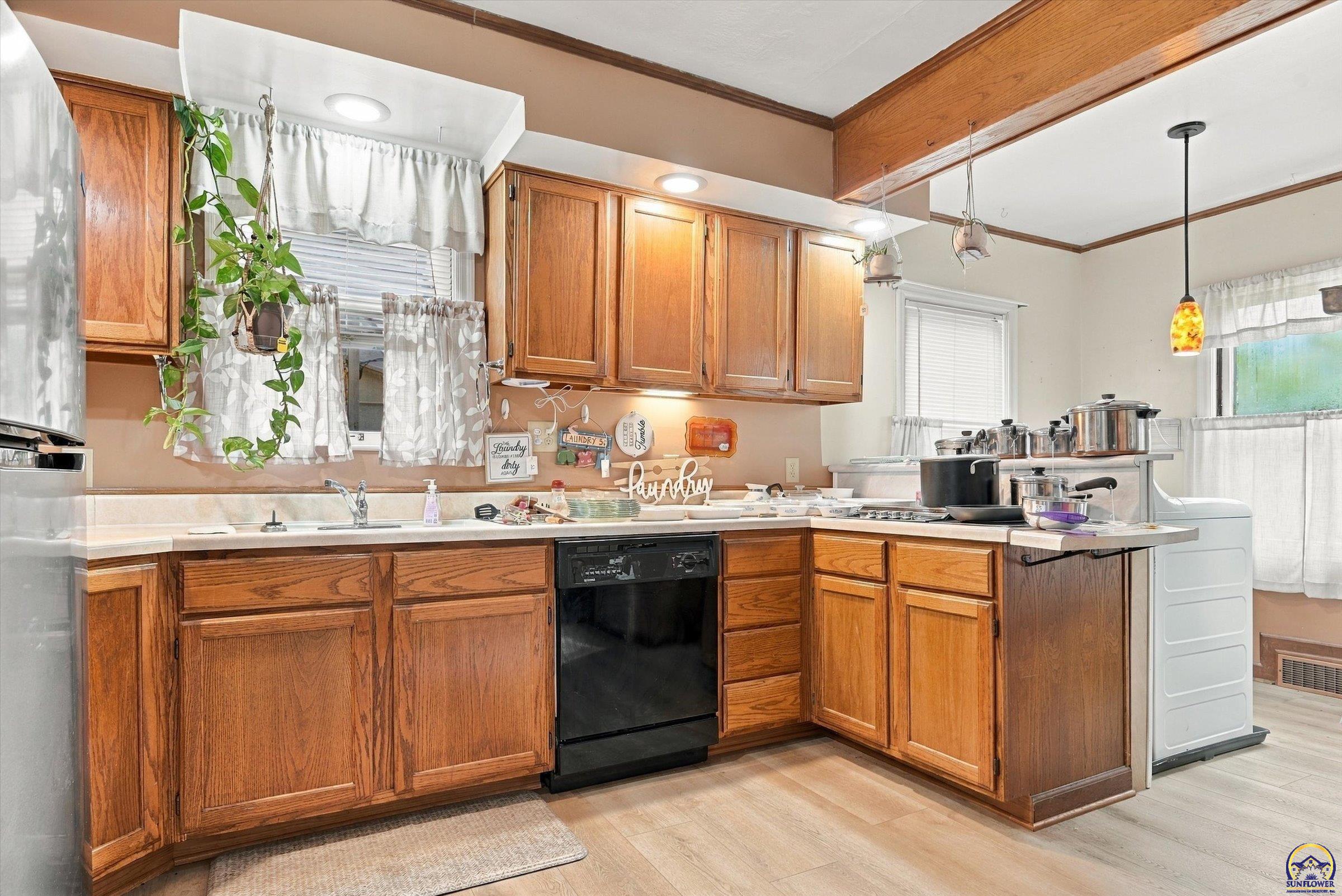 2800 Southwest Huntoon Street Topeka, KS 66604 - Photo 12 of 24 Gallery Image 12