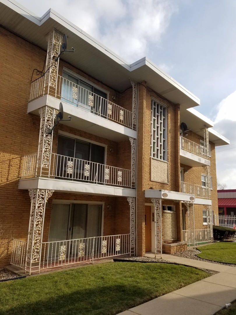 a view of a big building