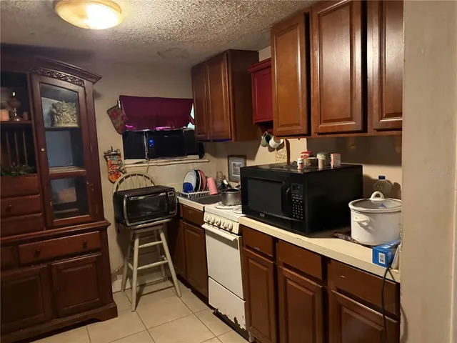 $99,900 | 335 Petteway Drive, Lakeland, FL 33805