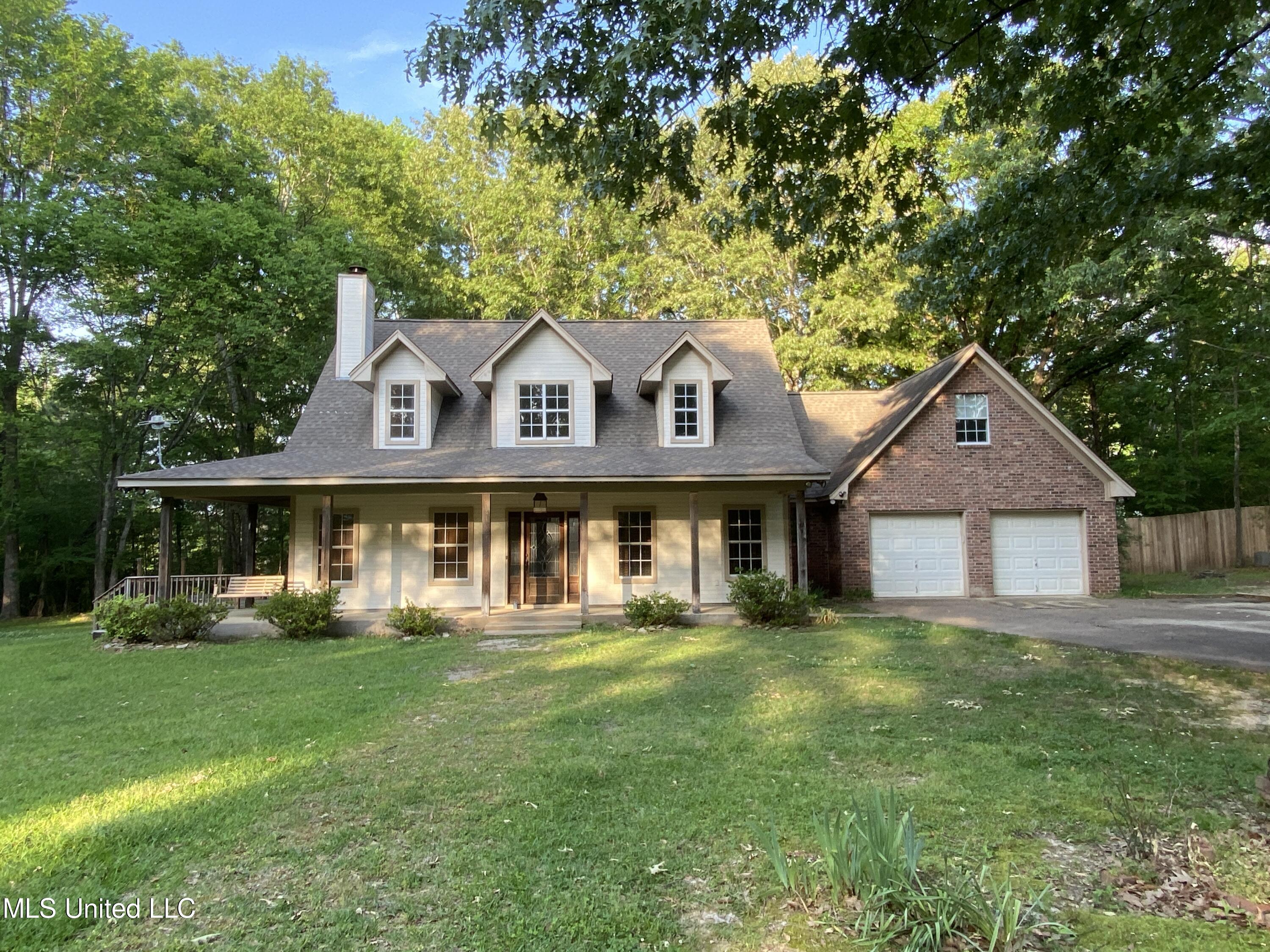274 Pine Tree Lane Ridgeland, MS 39157 - Photo 2 of 48 274 Pine Tree front view 1