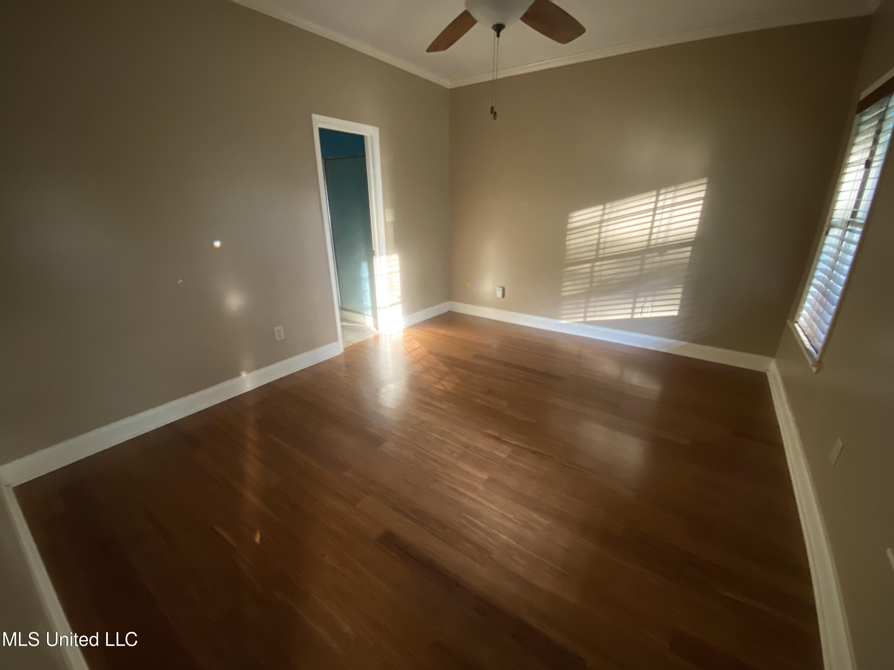 274 Pine Tree Lane Ridgeland, MS 39157 - Photo 23 of 48 274 Pine Tree master bedroom