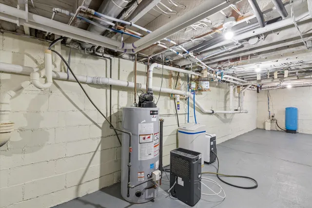 $349,900 | 8590 Greenfield Highway, Bellevue, MI 49021