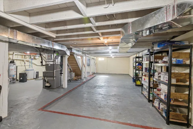 $349,900 | 8590 Greenfield Highway, Bellevue, MI 49021