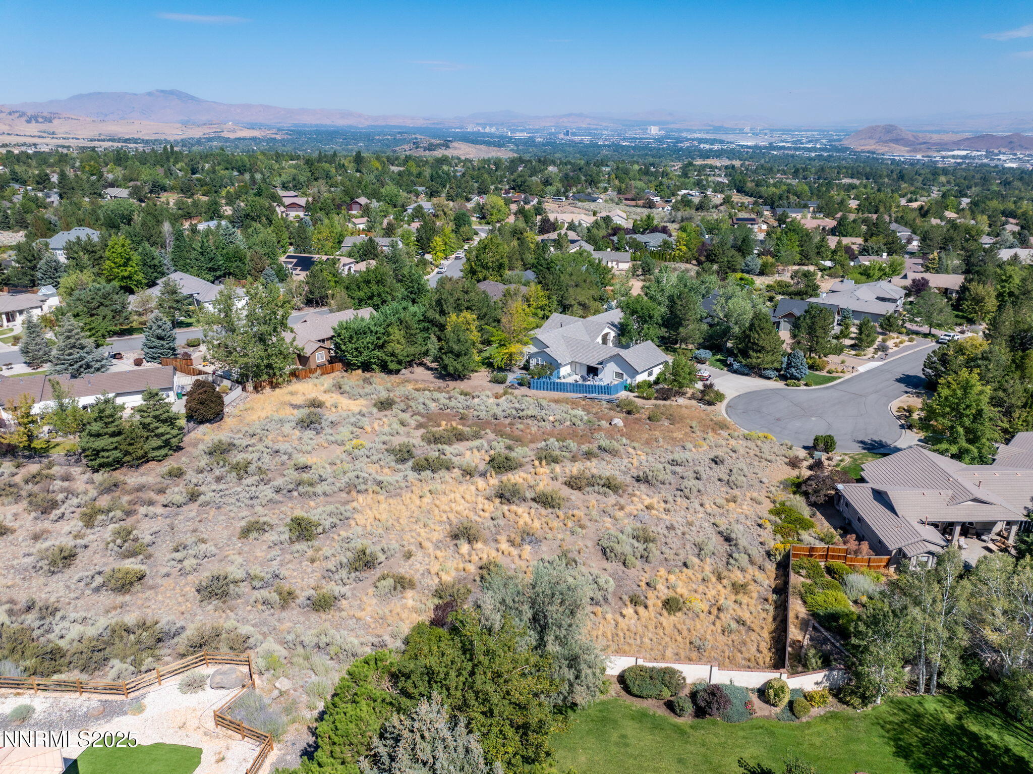 12 Autumn Court Reno, NV 89511 - Photo 13 of 18 11-web-or-mls-12 Autumn Ct-6