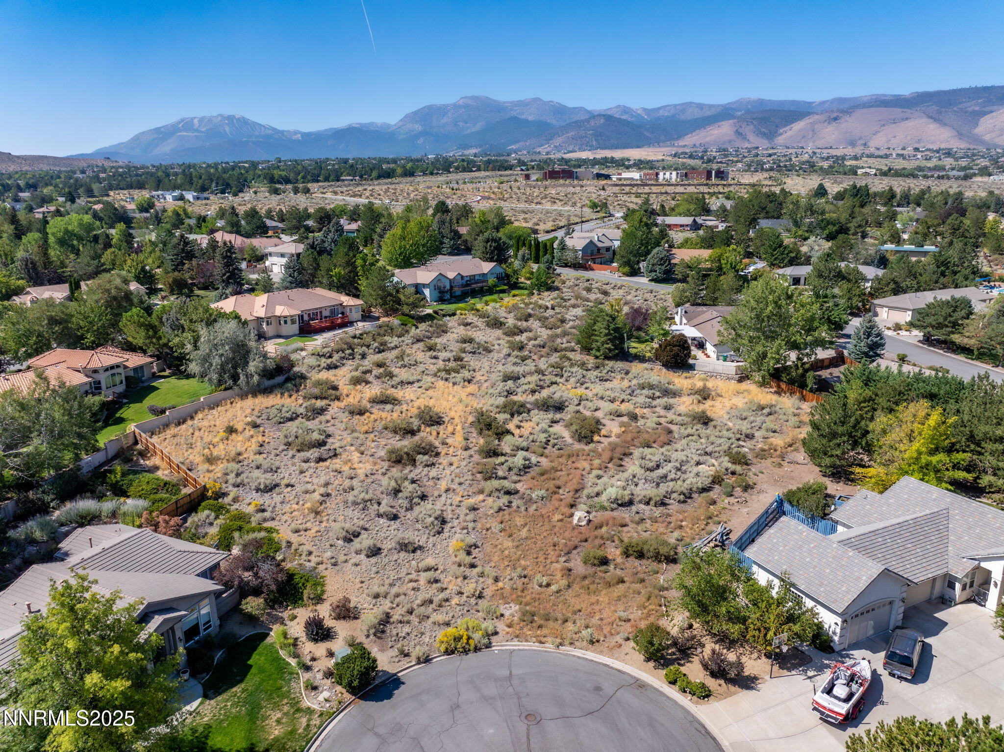12 Autumn Court Reno, NV 89511 - Photo 5 of 18 3-web-or-mls-12 Autumn Ct-3