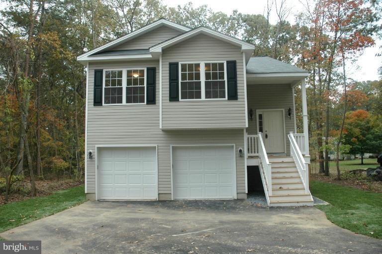 Exterior (Front)