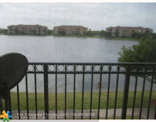 4404 Southwest 160th Avenue Miramar, FL 33027 - Photo 4 of 10 View
