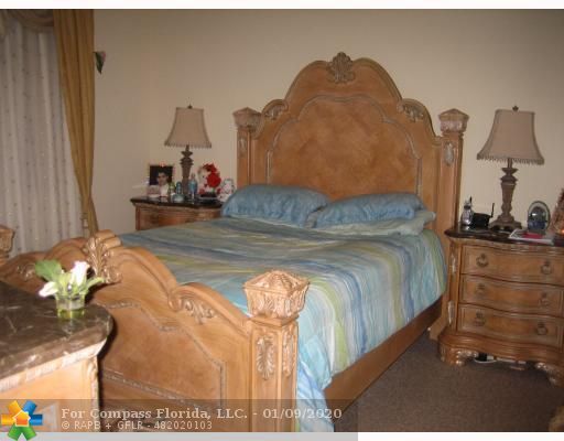 4404 Southwest 160th Avenue Miramar, FL 33027 - Photo 6 of 10 Bedroom Master