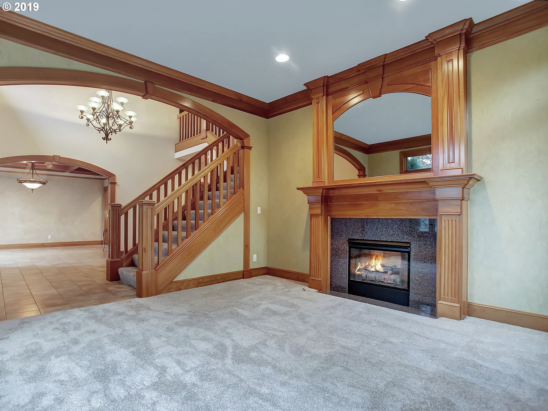 13047 Knaus Road Lake Oswego, OR 97034 - Photo 3 of 29 Gallery Image 3