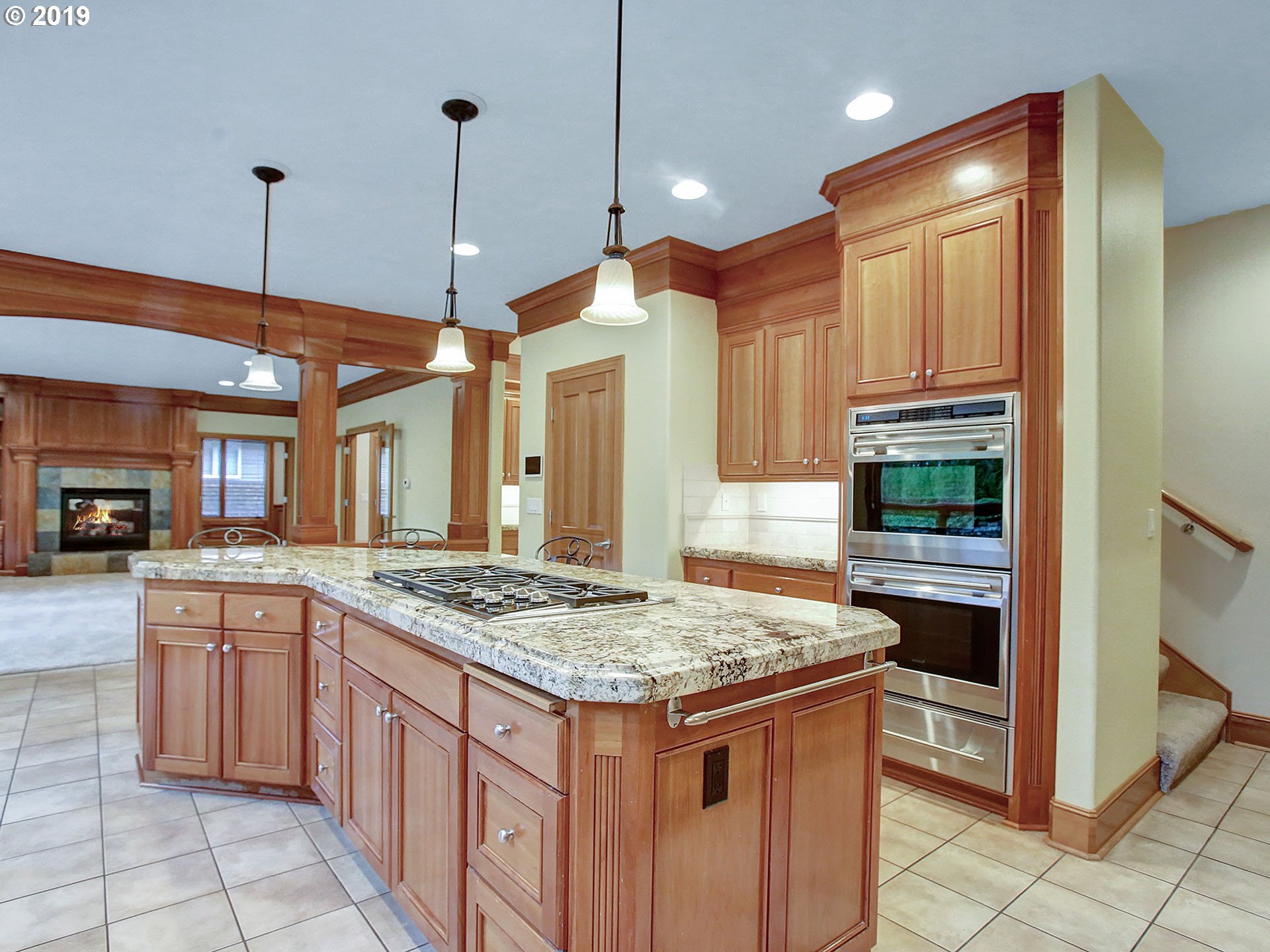 13047 Knaus Road Lake Oswego, OR 97034 - Photo 5 of 29 Gallery Image 5