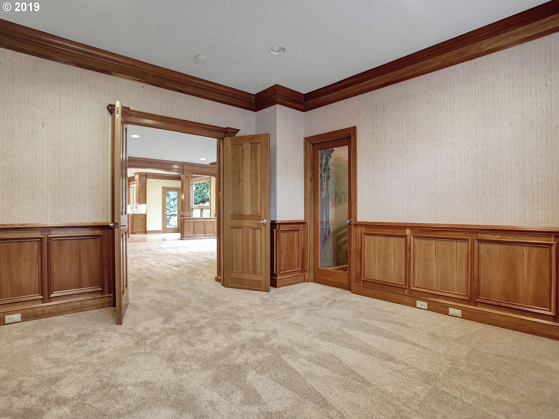 13047 Knaus Road Lake Oswego, OR 97034 - Photo 10 of 29 Gallery Image 10