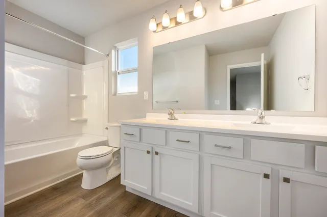 $349,900 | 48265 Silver Oaks Boulevard, Mattawan, MI 49071