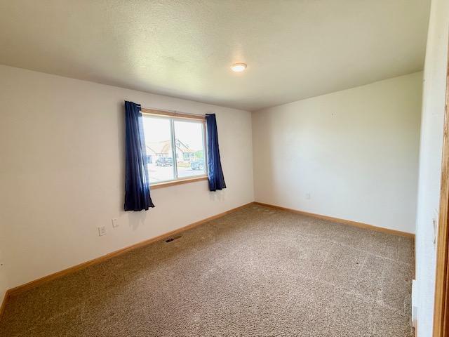 822 9th Avenue Southwest Perham, MN 56573 - Photo 10 of 26