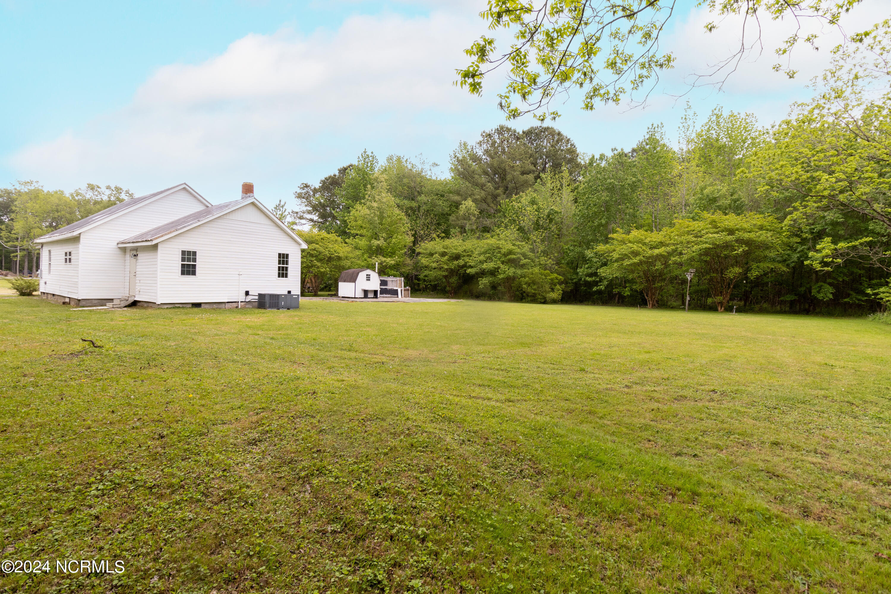 107 Holly Grove Road, Unit B Edenton, NC 27932 - Photo 18 of 21 107 B Holly Grove Rd-024