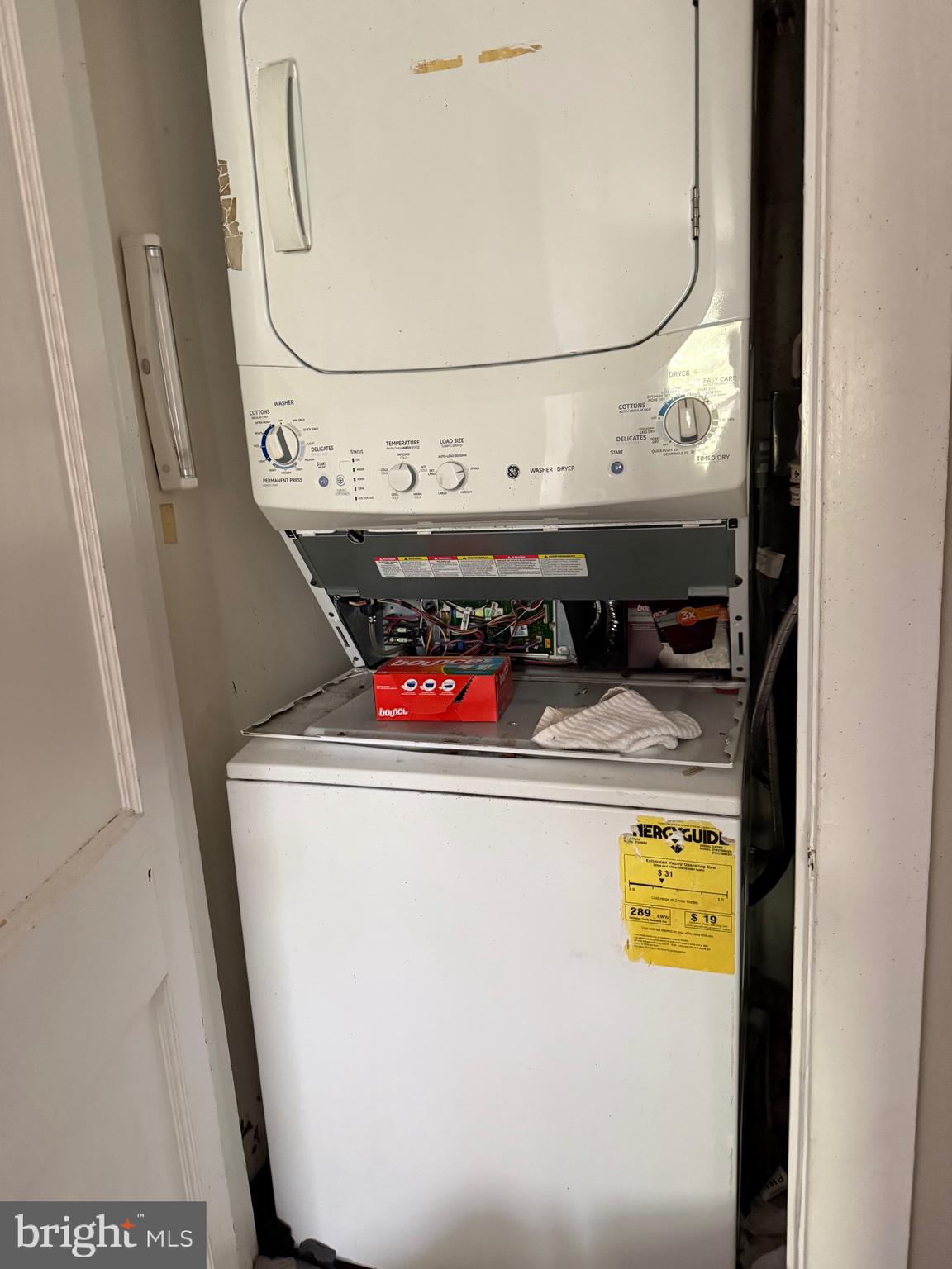 310 Wynnewood Avenue Croydon, PA 19021 - Photo 19 of 22 a utility room with dryer and washer