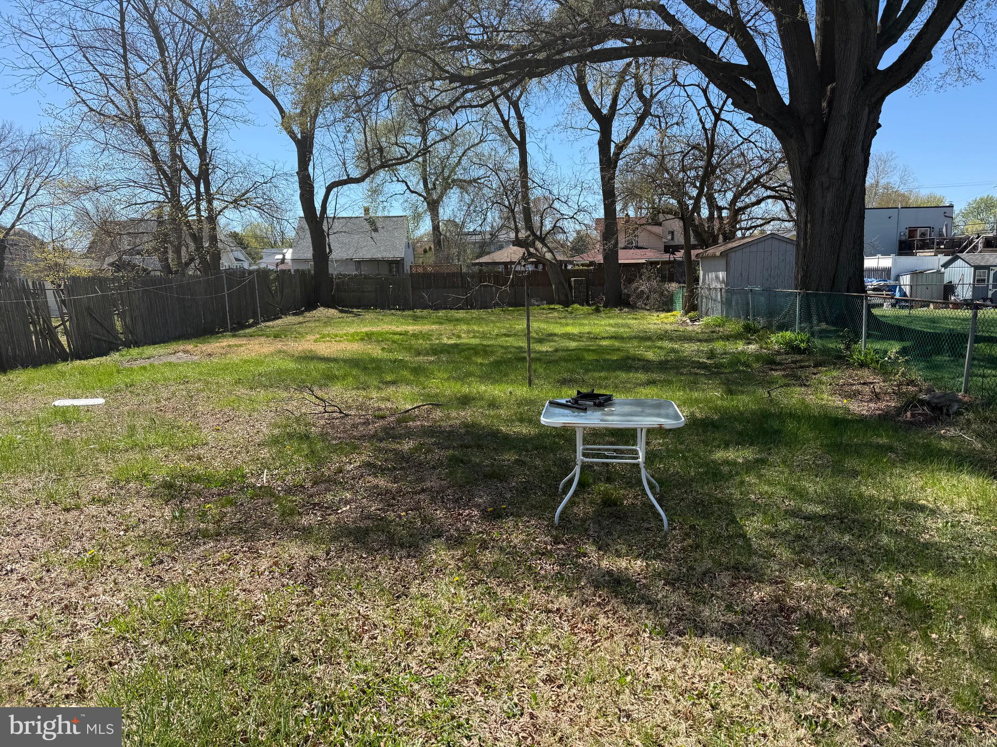 310 Wynnewood Avenue Croydon, PA 19021 - Photo 21 of 22 a backyard of a house with table and chairs