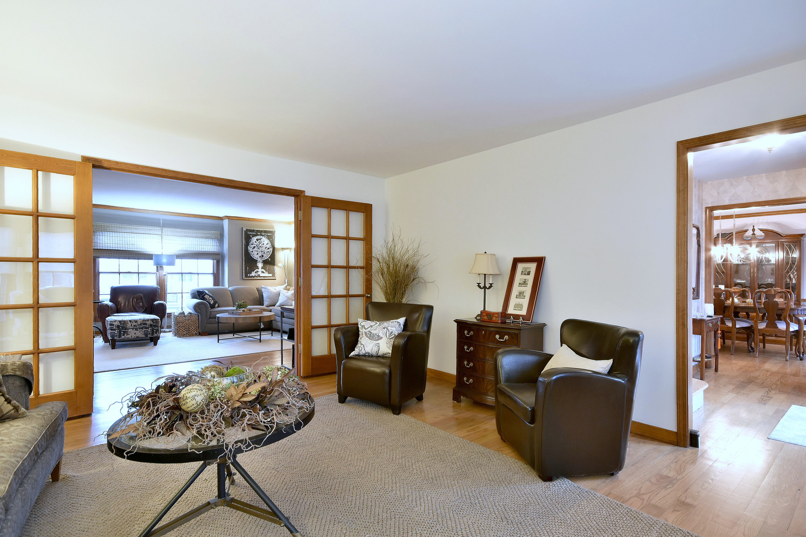 2535 Sun Valley Road Lisle, IL 60532 - Photo 7 of 54 a living room with furniture and a large window