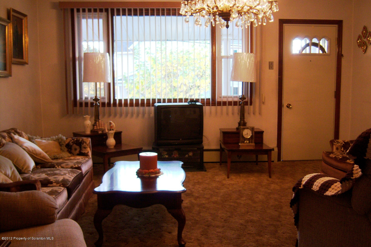 515 Butler Street Dunmore, PA 18512 - Photo 2 of 24 Gallery Image 2