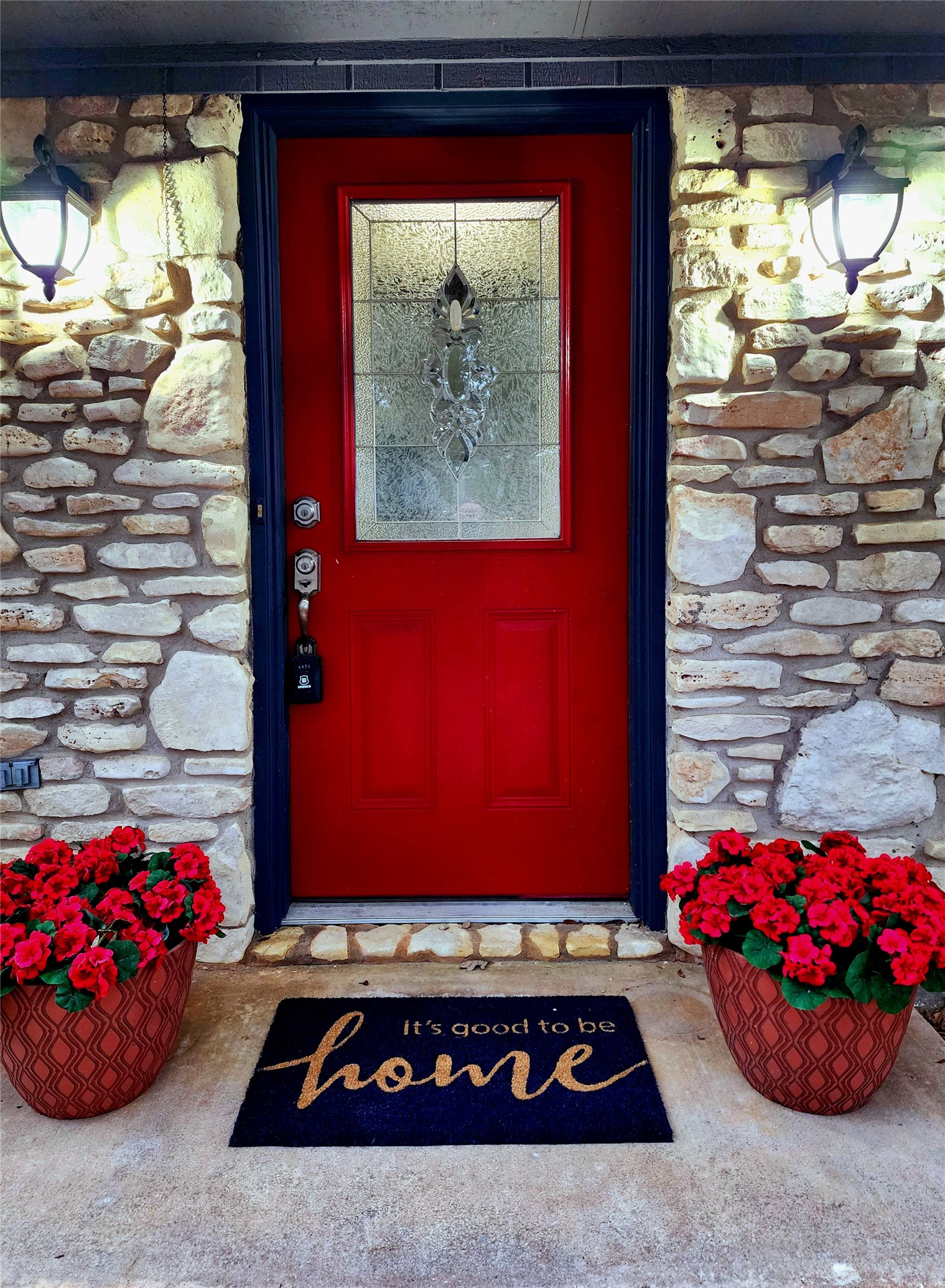 2000 Donna Drive Taylor, TX 76574 - Photo 2 of 27 a room with toys