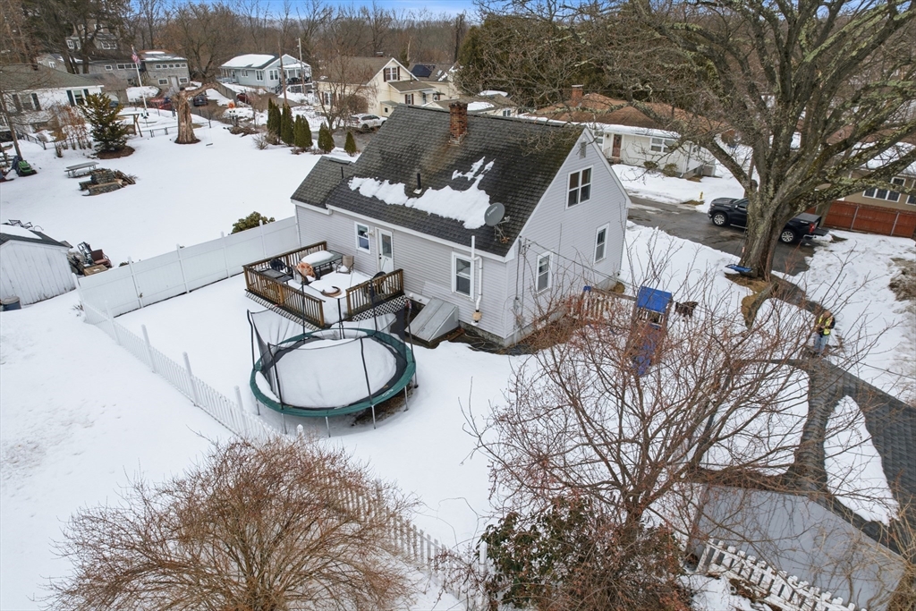 12 Bruce Street Worcester, MA 01604 - Photo 25 of 31