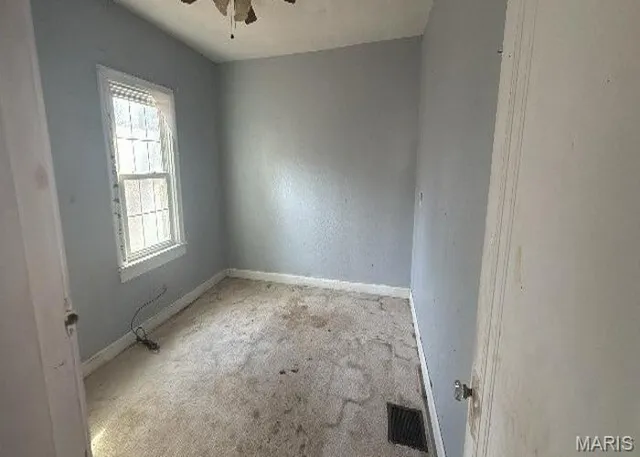 $31,800 | 70 Briar Hill Road, Belleville, IL 62223