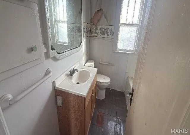 $31,800 | 70 Briar Hill Road, Belleville, IL 62223