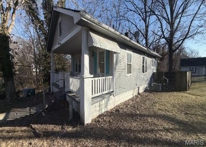 70 Briar Hill Road Belleville, IL 62223 - Photo 2 of 15