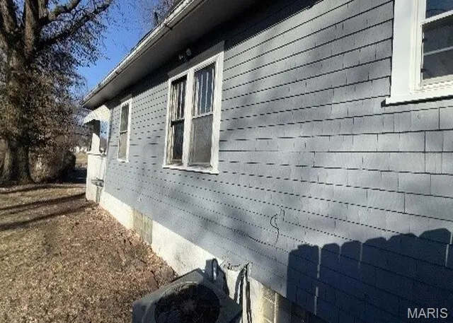 $31,800 | 70 Briar Hill Road, Belleville, IL 62223