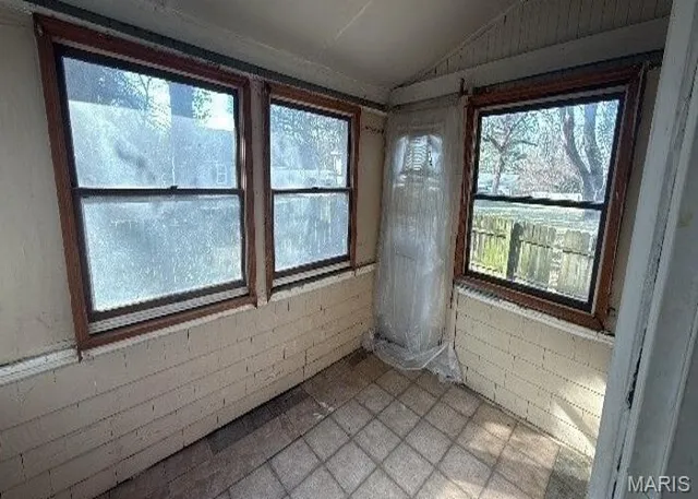 $31,800 | 70 Briar Hill Road, Belleville, IL 62223