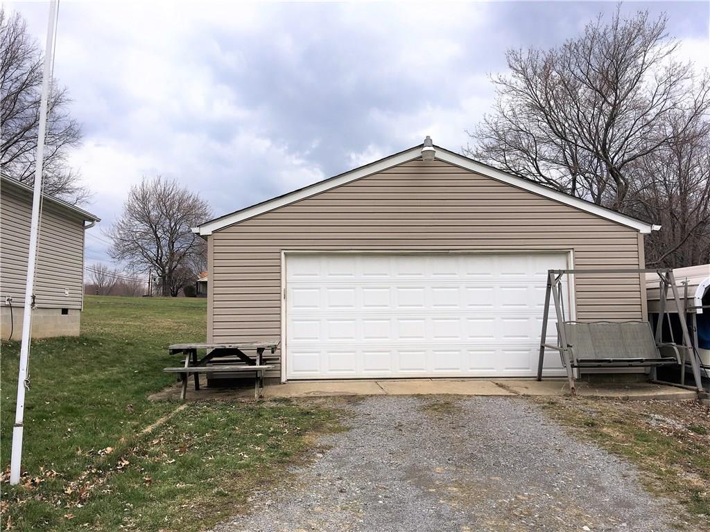 555 Sebring Road Beaver, PA 15009 - Photo 5 of 16
