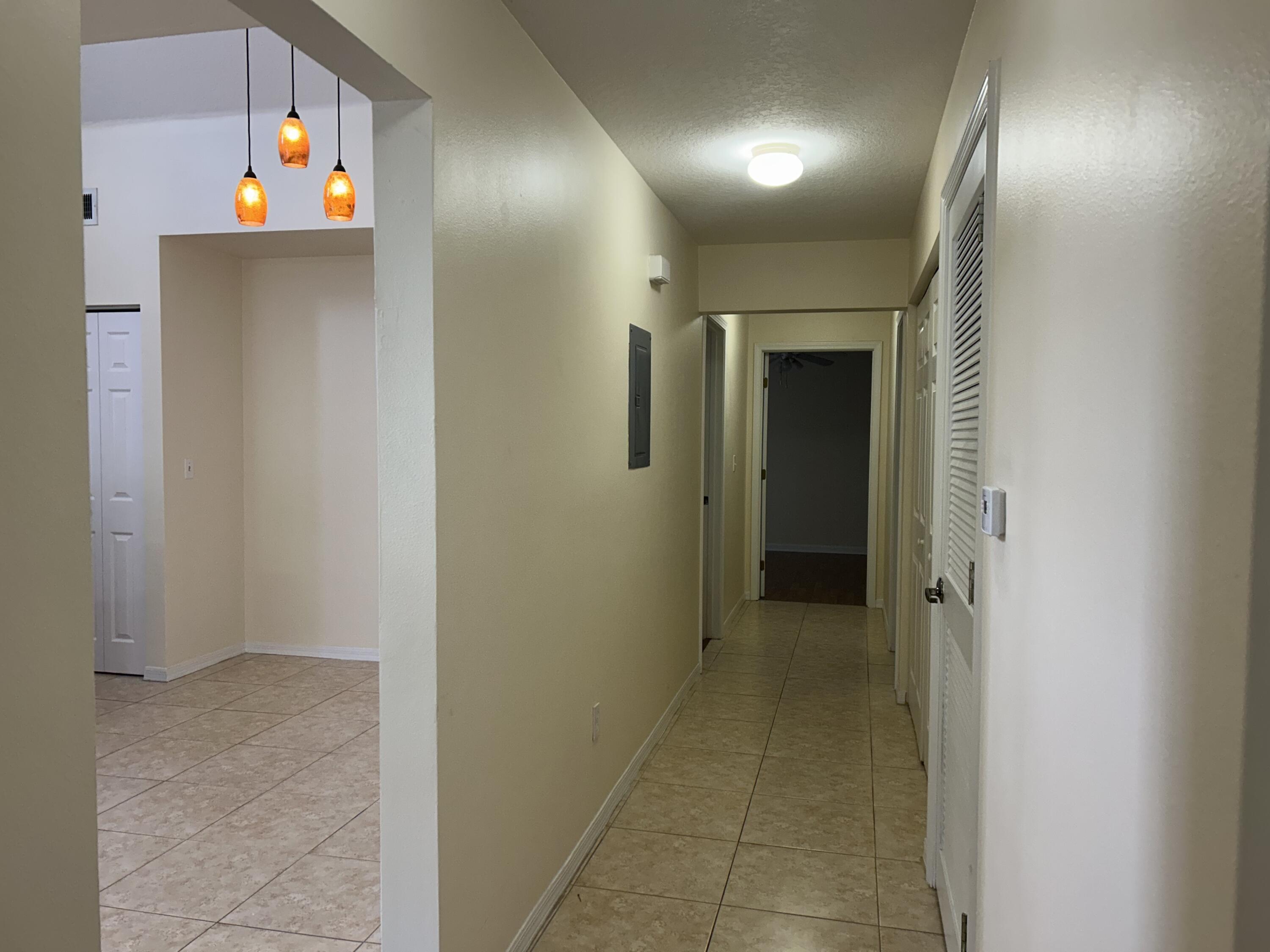 1687 Southeast Pomeroy Street Stuart, FL 34997 - Photo 16 of 20 Hallway