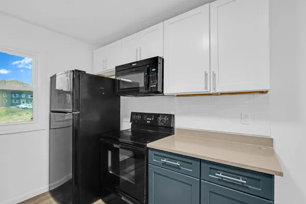 $900 | 343 Sheffield Avenue, Unit APARTMENT A, Flint, MI 48503