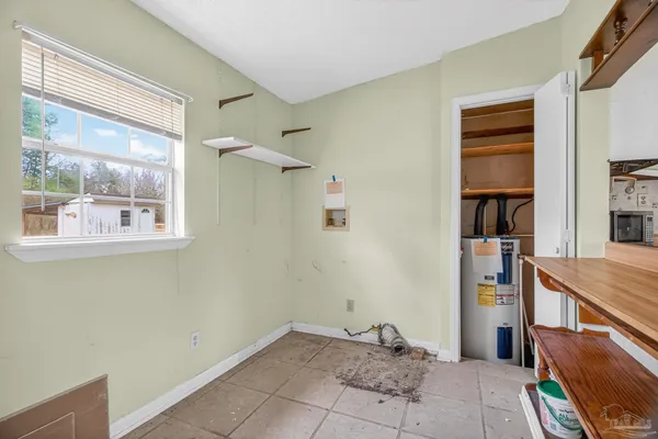 $149,900 | 1950 Christian Home Drive, McDavid, FL 32568