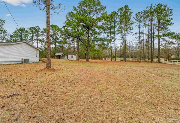 $149,900 | 1950 Christian Home Drive, McDavid, FL 32568