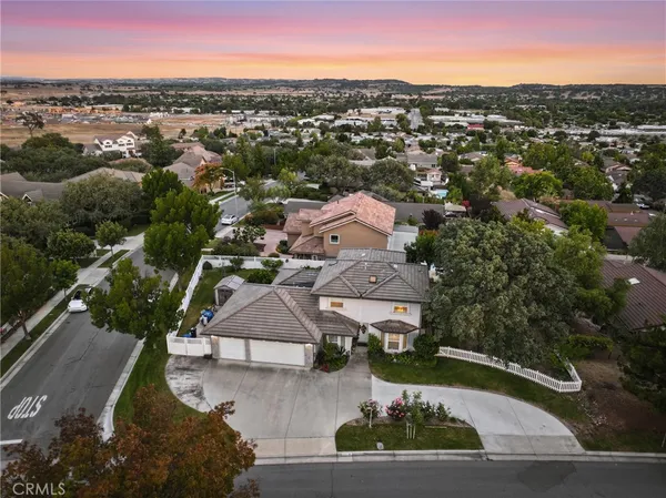 $950,000 | 510 Grand Canyon Drive, Paso Robles, CA 93446