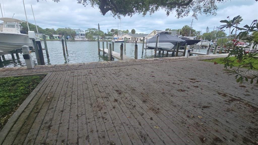 215 18th Avenue Indian Rocks Beach, FL 33785 - Photo 2 of 17