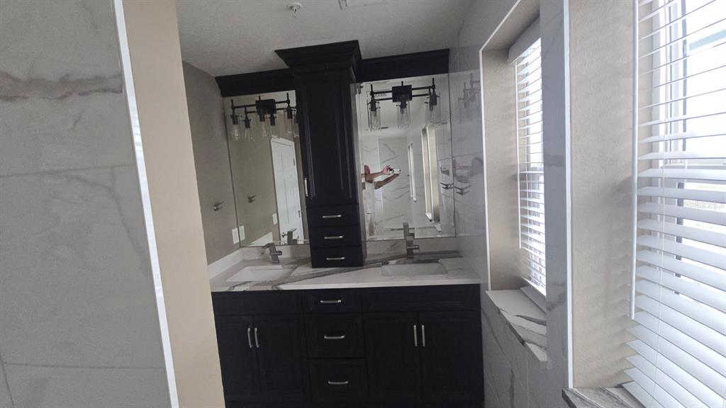 215 18th Avenue Indian Rocks Beach, FL 33785 - Photo 9 of 17