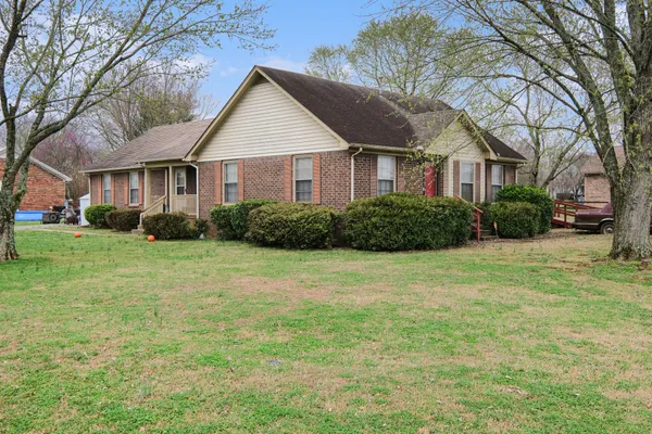 $215,000 | 2236 Patriot Drive, Murfreesboro, TN 37130