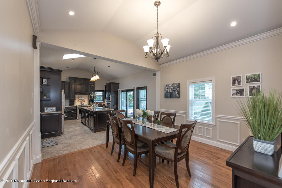 306 Stone Road Hazlet, NJ 07730 - Photo 11 of 45 D4D0C691-BB68-4FC0-A4B5-C0280E547849