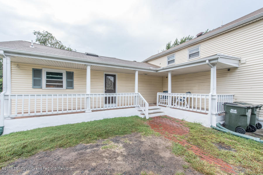 306 Stone Road Hazlet, NJ 07730 - Photo 33 of 45 7E2DA363-35CB-4611-AE15-72E95304F661