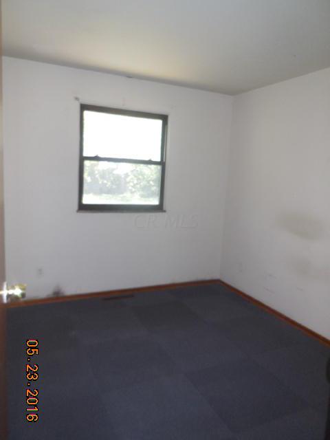 4827 Karl Road Columbus, OH 43229 - Photo 7 of 14