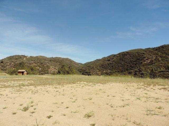 20201 Knob Hill Road Tehachapi, CA 93561 - Photo 25 of 36 Gallery Image 25