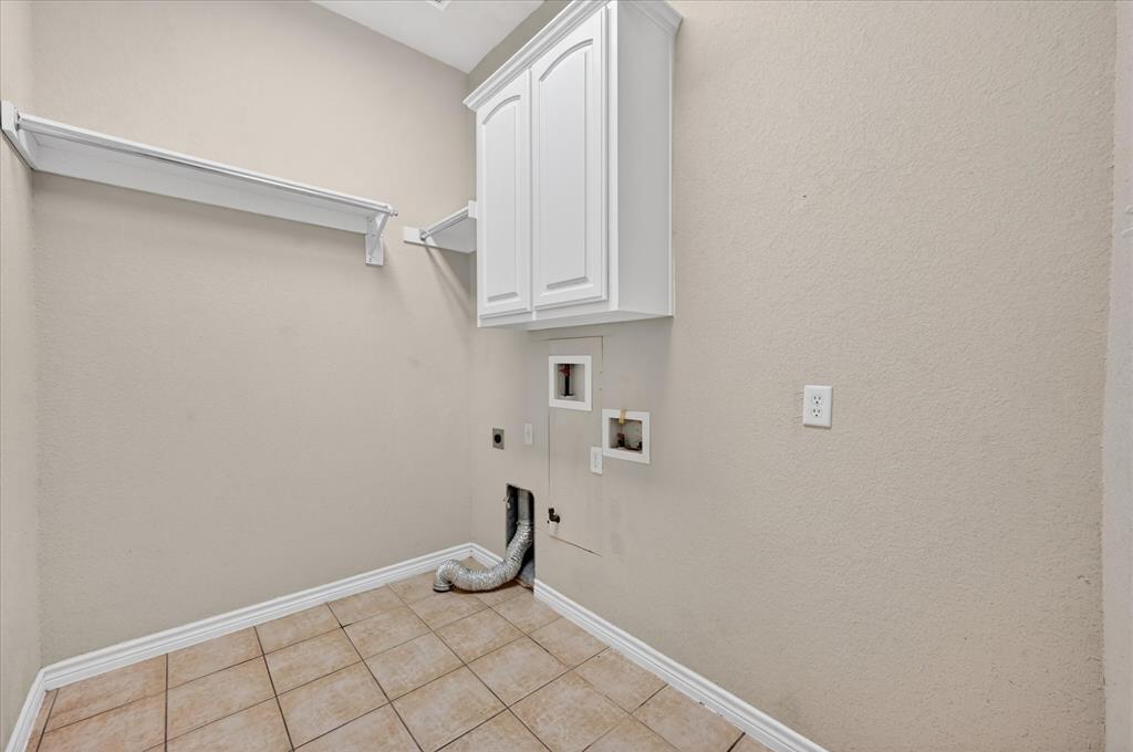 406 Charlie Way Weatherford, TX 76087 - Photo 14 of 29