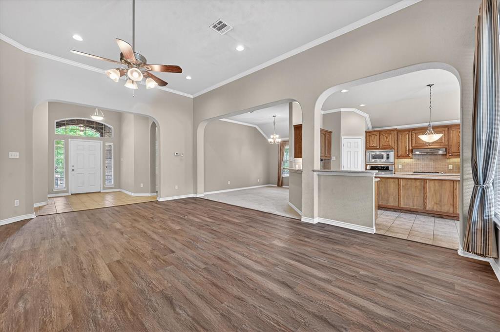 406 Charlie Way Weatherford, TX 76087 - Photo 7 of 29