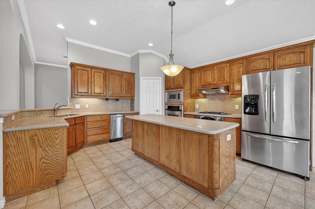 406 Charlie Way Weatherford, TX 76087 - Photo 9 of 29